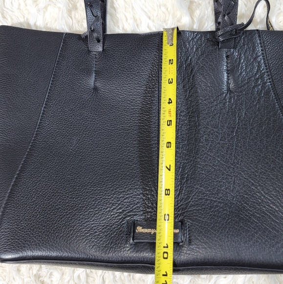 Tommy Bahama Genuine Leather Black Tote Bag - Picture 15 of 16